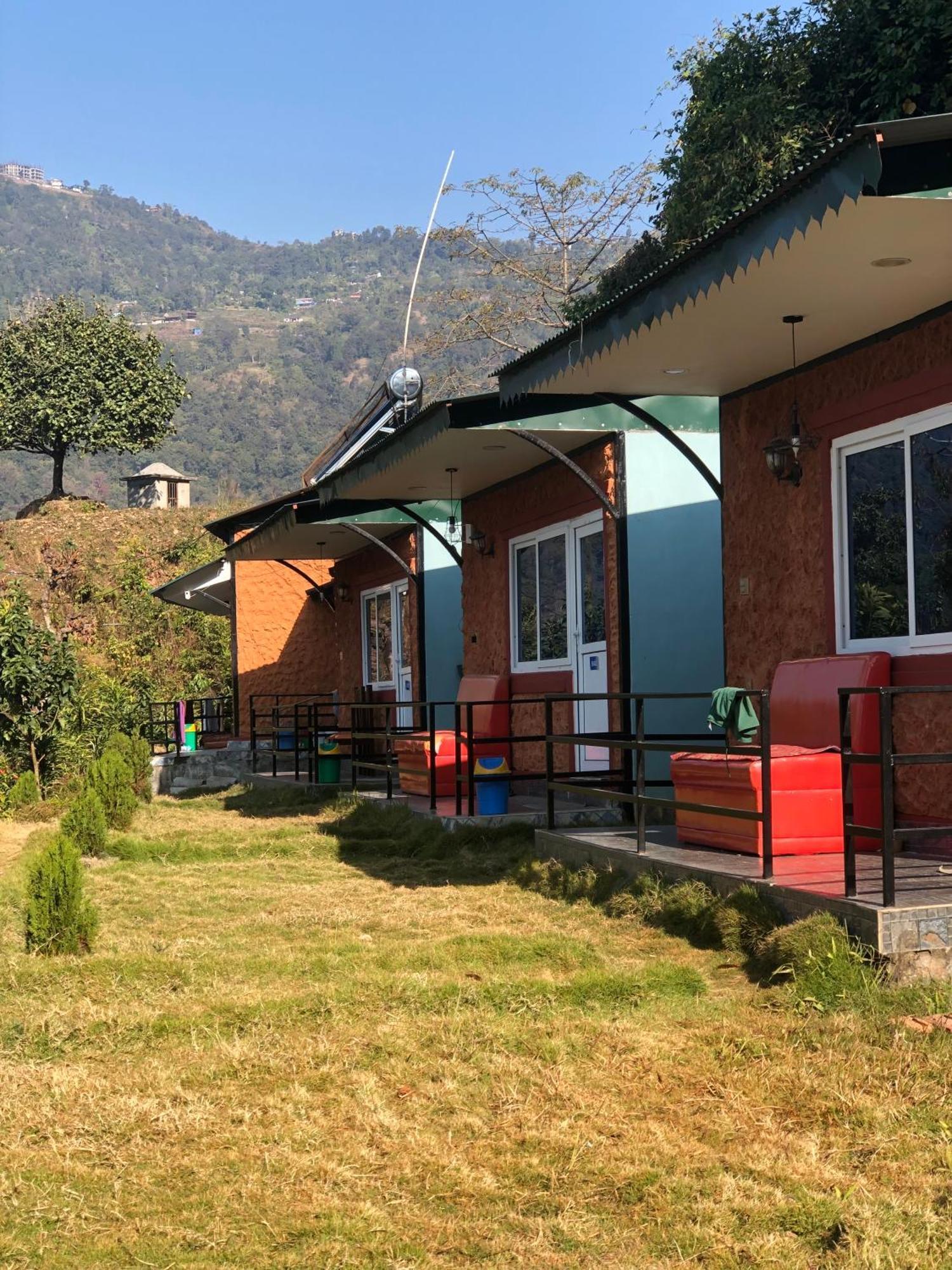 Into The Wild Pokhara Kaski Exterior foto