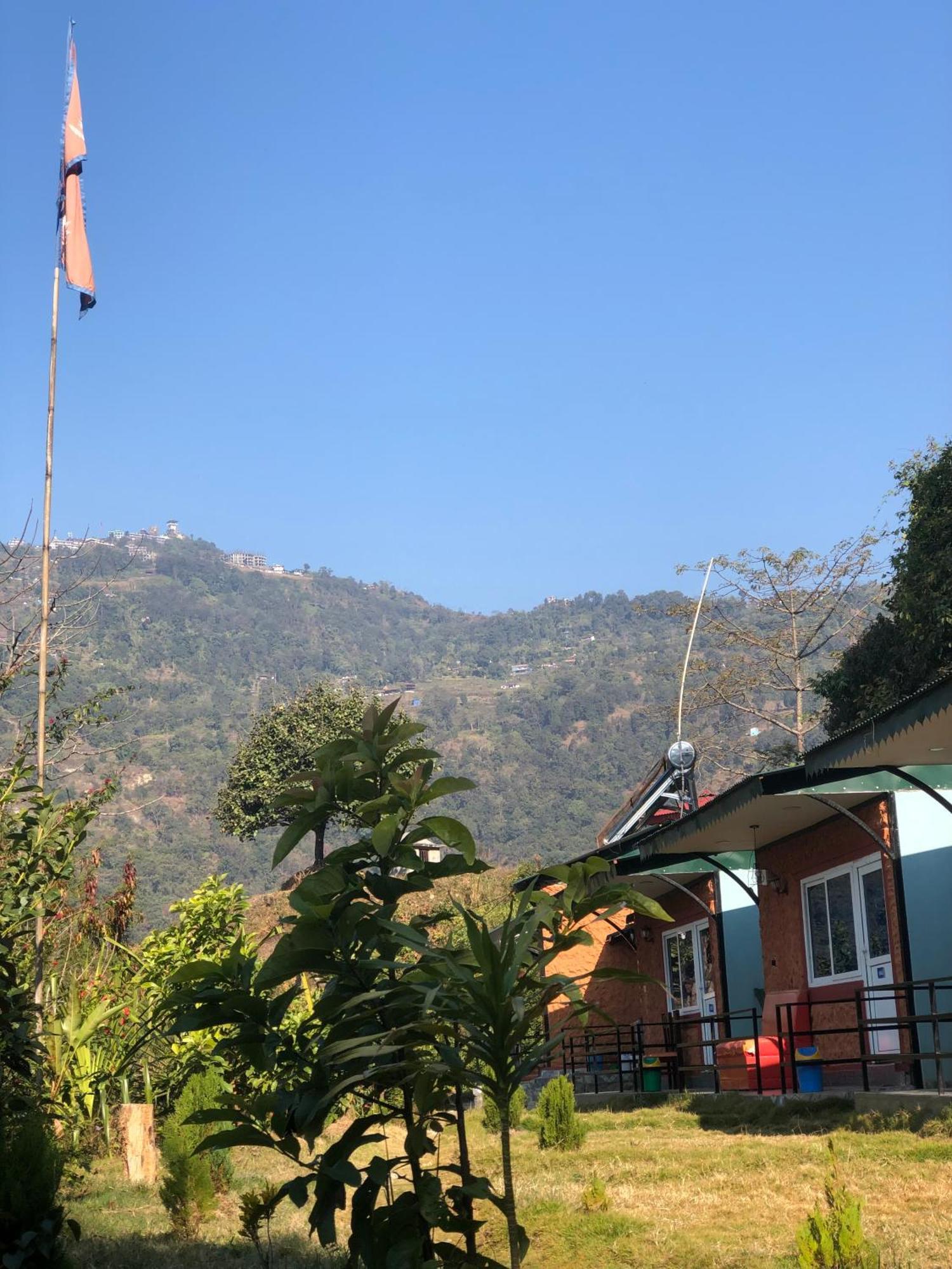 Into The Wild Pokhara Kaski Exterior foto